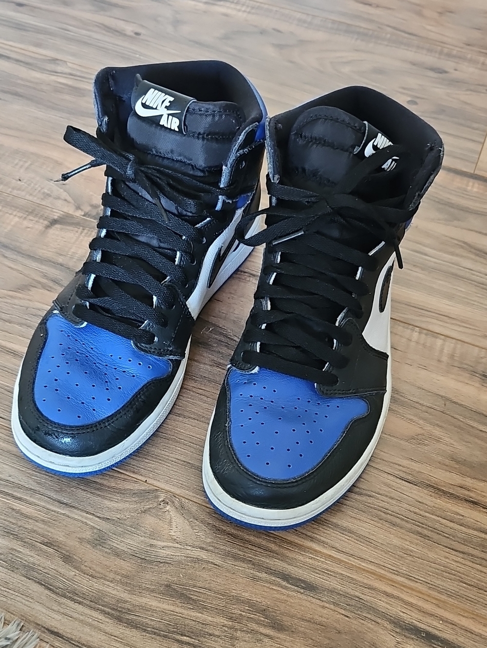 Nike High-Top Sneakers in Black, Blue & White